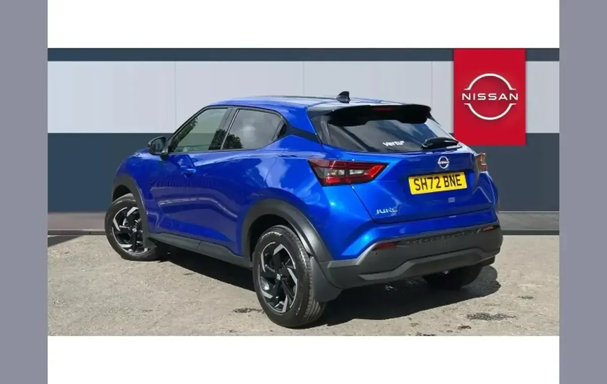 Used Nissan Juke N-Connecta 112 HP (82 kW) 2022 Blue SUV
