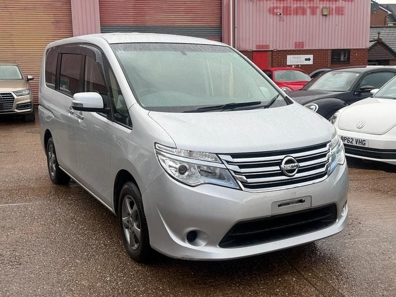 Used Nissan Serena 2015 Silver MPV