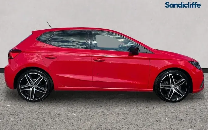 Used Seat Ibiza FR Sport 116 HP (85 kW) 2020 Red Hatchback