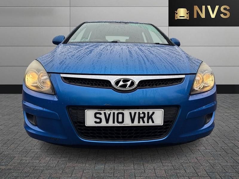 Used Hyundai i30 Classic 108 HP (79 kW) 2010 Blue Hatchback