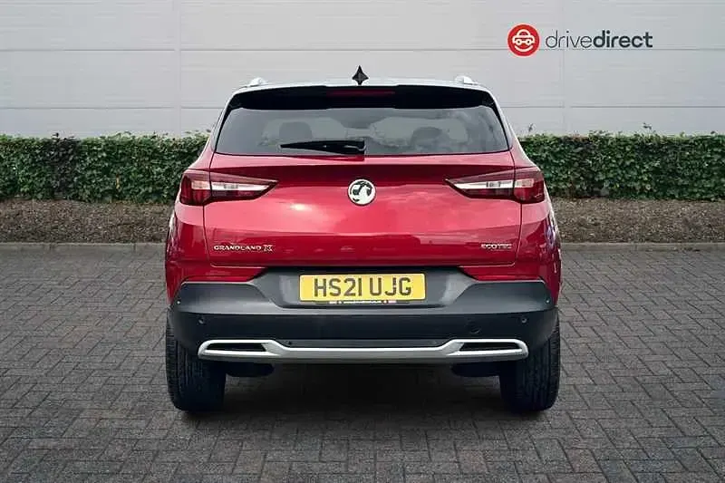 Used Vauxhall Grandland X Edition 130 HP (95 kW) 2021 Red SUV