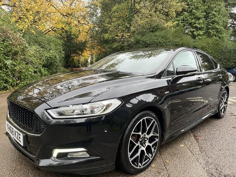 Used Ford Mondeo ST-Line 180 HP (132 kW) 2018 Black Hatchback