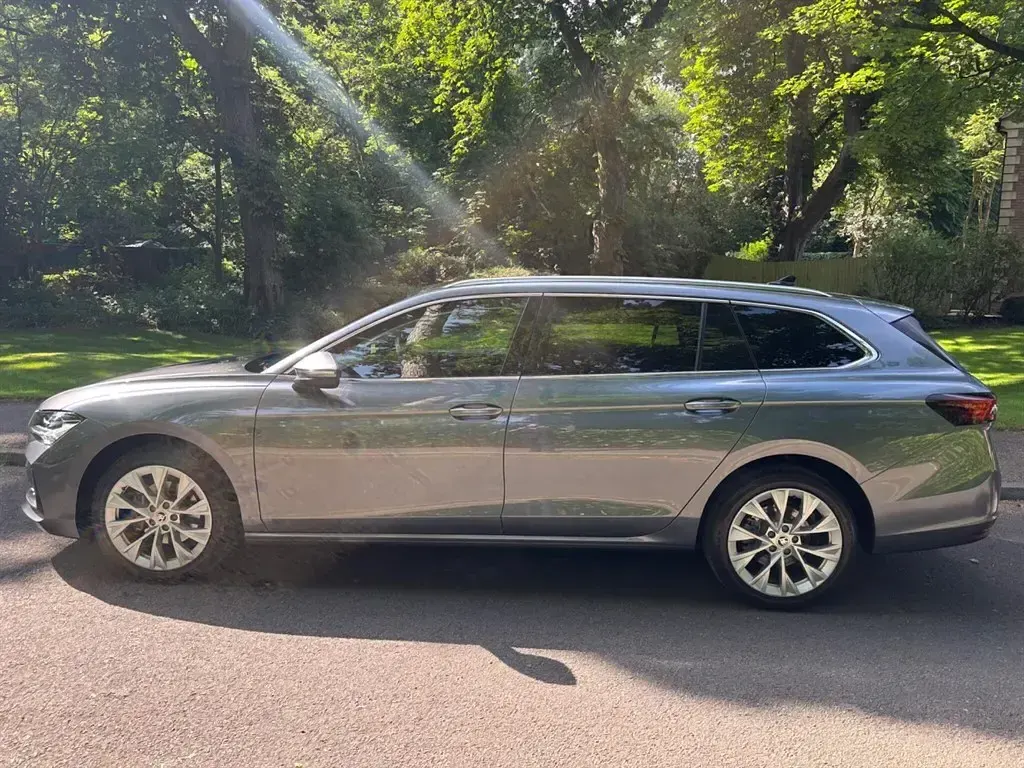 Used Skoda Superb SE L 150 HP (110 kW) 2024 Grey Estate