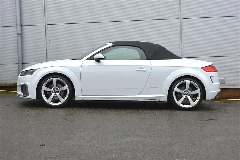 Usado Audi TT Roadster S-Line 197 CV (144 kW) 2021 Blanco Descapotable
