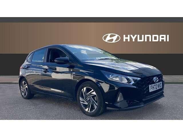 Black Used 2023 Hyundai i20 SE Hatchback | £14,655 (Fair price) - Image 1/4