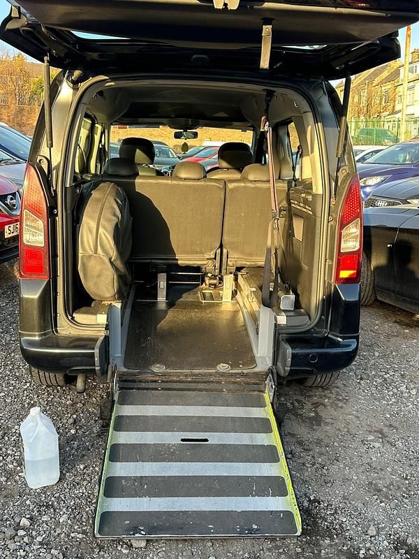 Used Peugeot Partner Tepee S 2012 Black MPV