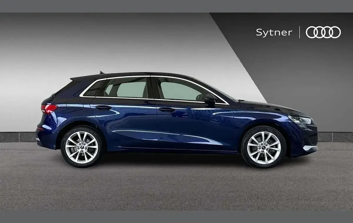 Used Audi A3 e-tron Sport 200 HP (147 kW) 2025 Blue Hatchback
