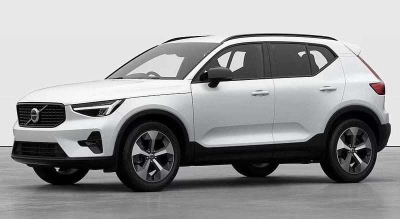 Used Volvo XC40 Plus 161 HP (118 kW) 2025 White SUV