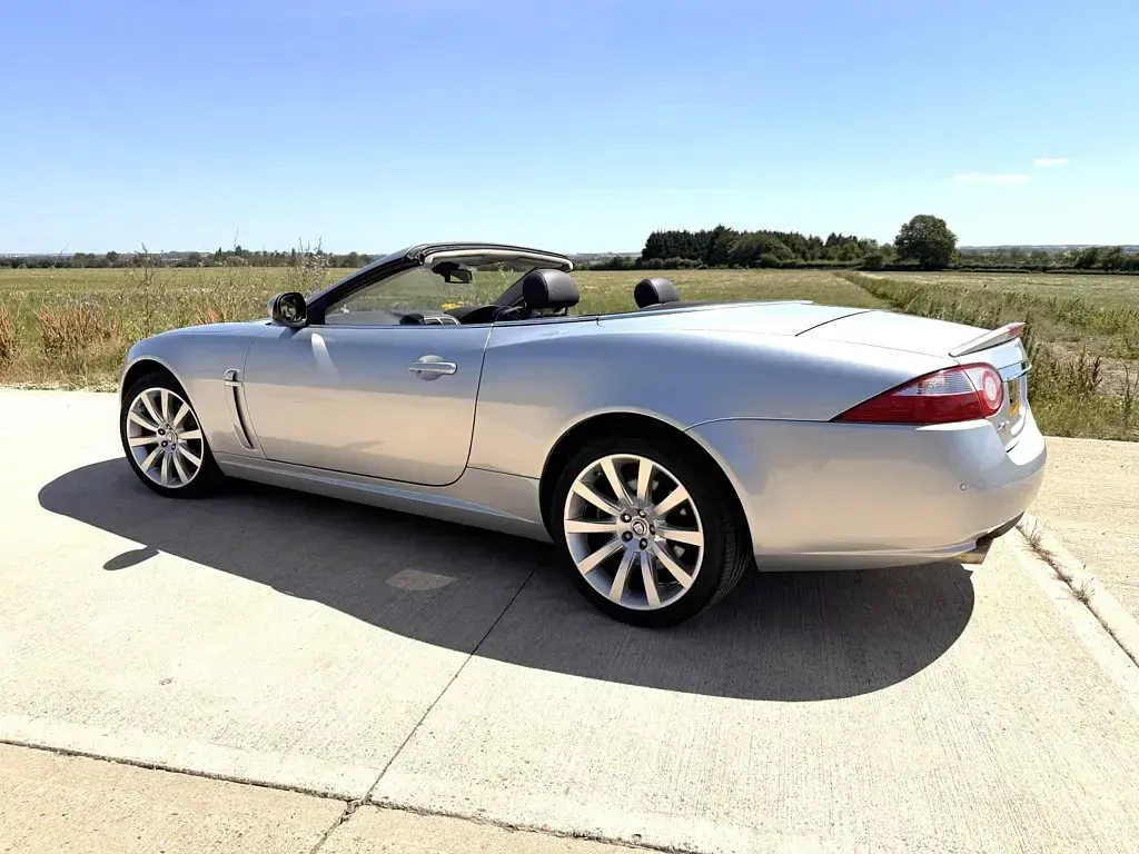 Used Jaguar XK 300 HP (220 kW) 2006 Silver Cabriolet