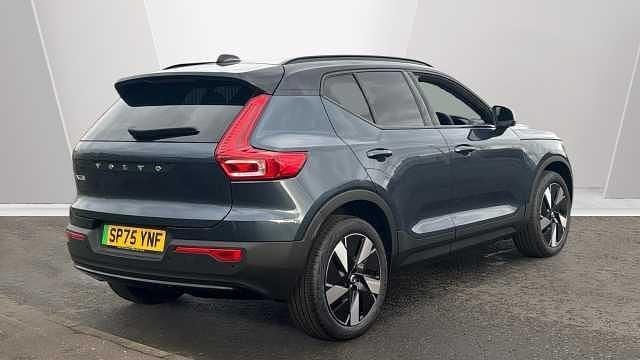 New Volvo EX40 Plus 185 kW (252 HP) 2025 Blue SUV