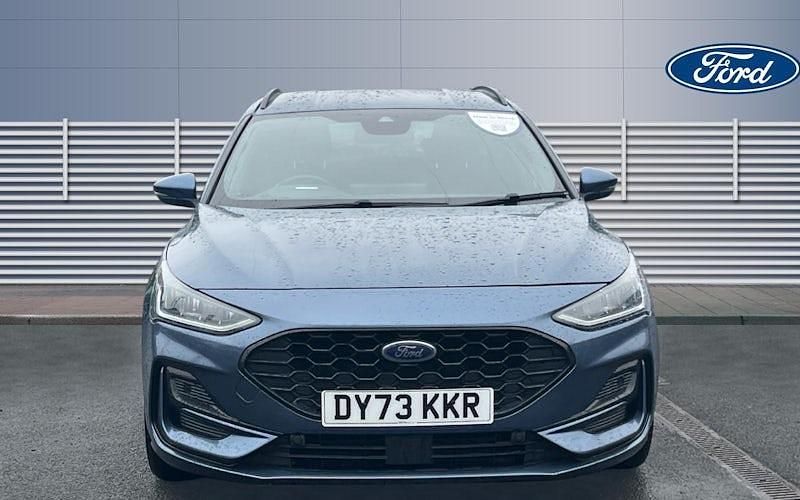 Used Ford Focus ST-Line 125 HP (91 kW) 2023 Blue Estate