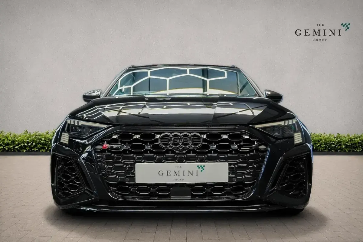 Used Audi RS3 Advanced 400 HP (294 kW) 2023 Black Sedan