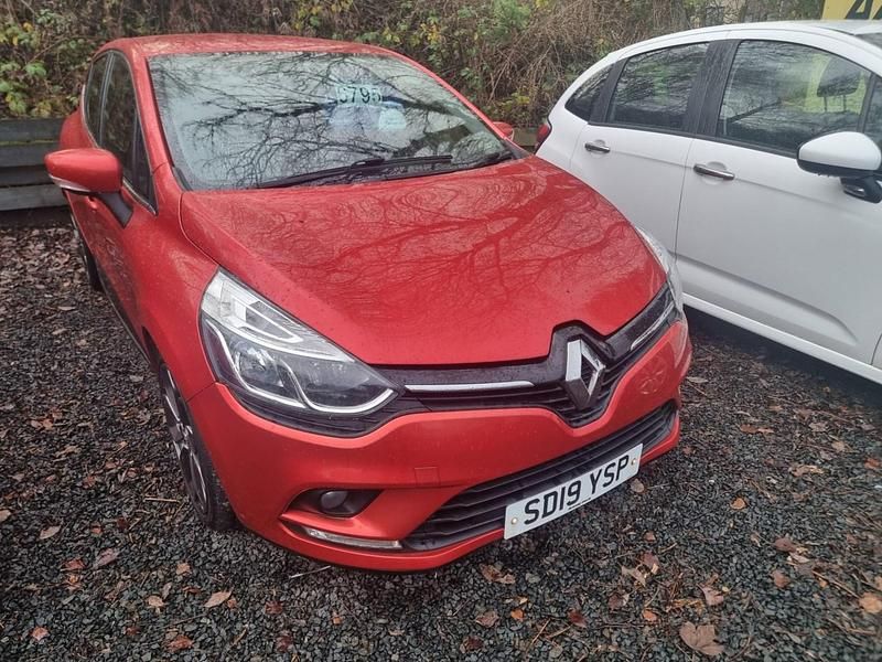 Red Used 2019 Renault Clio IV Iconic Hatchback | £6,795 (Fair price) - Image 1/3