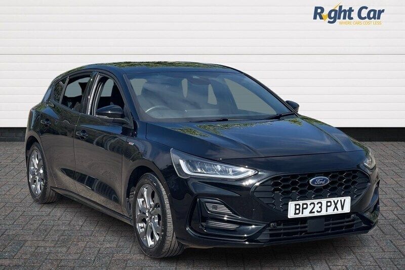 Black Used 2023 Ford Focus ST-Line Hatchback | £15,999 (Fair price) - Image 1/1