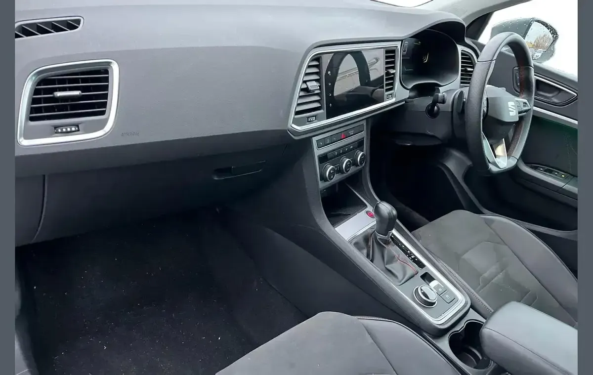 Used Seat Ateca FR 150 HP (110 kW) 2025 White SUV