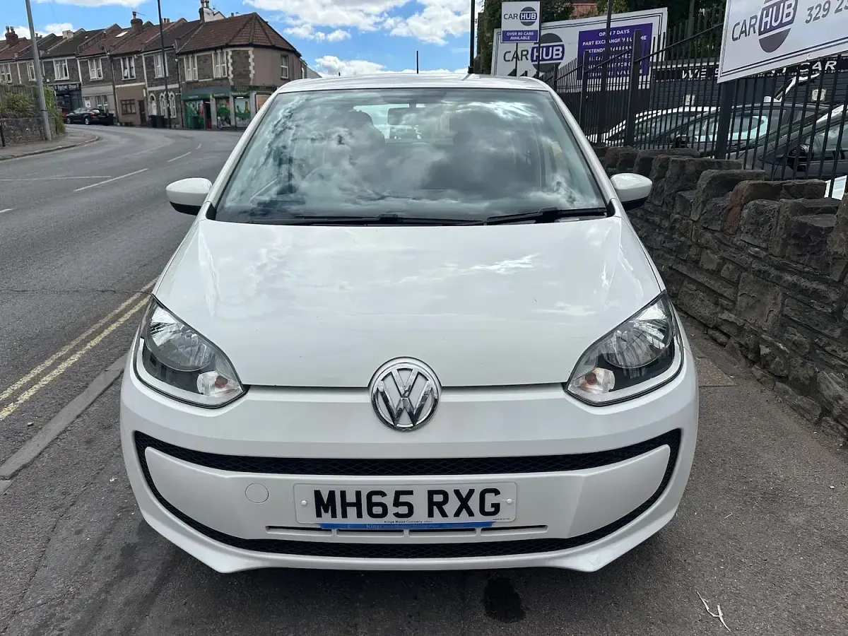 Used VW up! move up! 59 HP (43 kW) 2016 White Hatchback