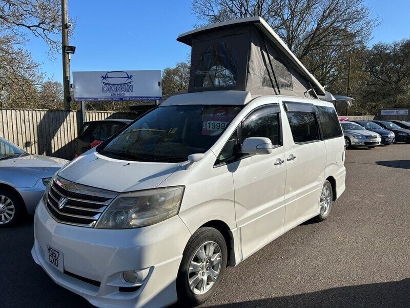 White Used 2022 Toyota Alphard MPV | £16,995 (Fair price) - Image 1/4