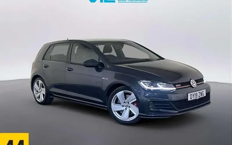 Second-hand VW Golf VIII GTI 245 CP (180 kW) 2020 Hatchback
