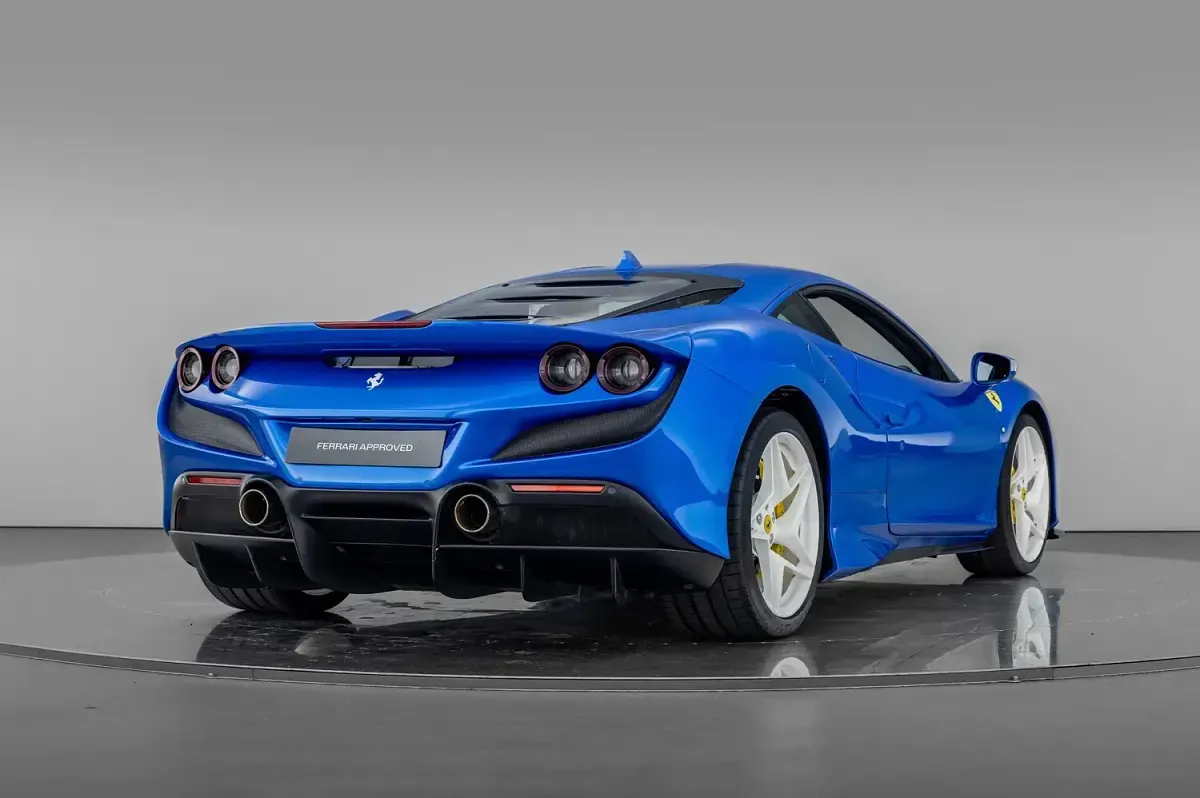 Used Ferrari F8 720 HP (529 kW) 2021 Blue Coupe