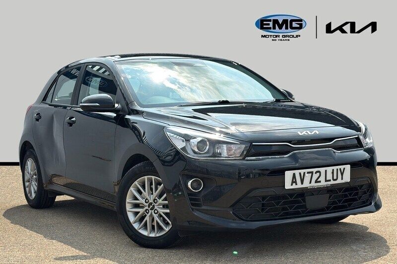 Midnight black Used 2022 Kia Rio 2 Hatchback | £11,595 (Fair price) - Image 1/3