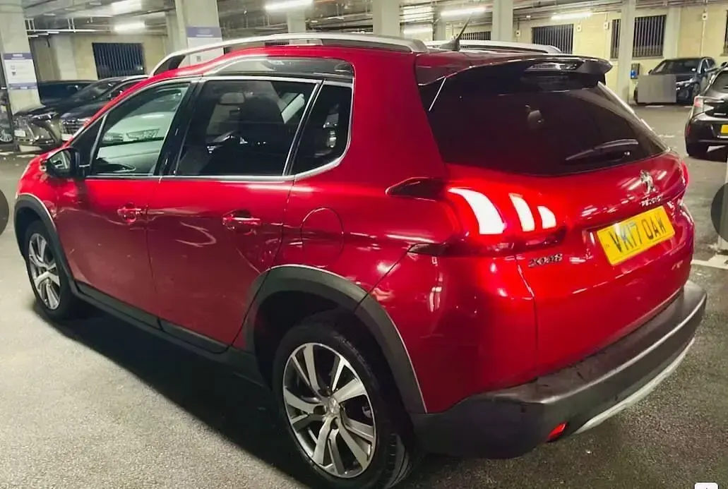 Second-hand Peugeot 2008 Allure 2017 Roșu SUV