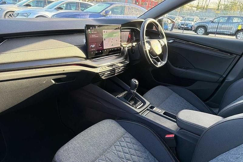 Used Skoda Octavia SportLine 110 HP (80 kW) 2025 Velvet red metallic Estate