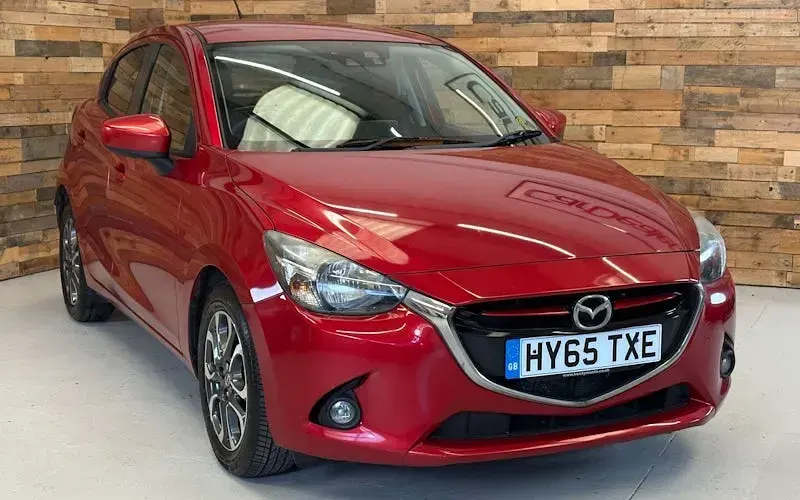 Begagnad Mazda 2 Inclusive 90 HK (66 kW) 2017 Halvkombi