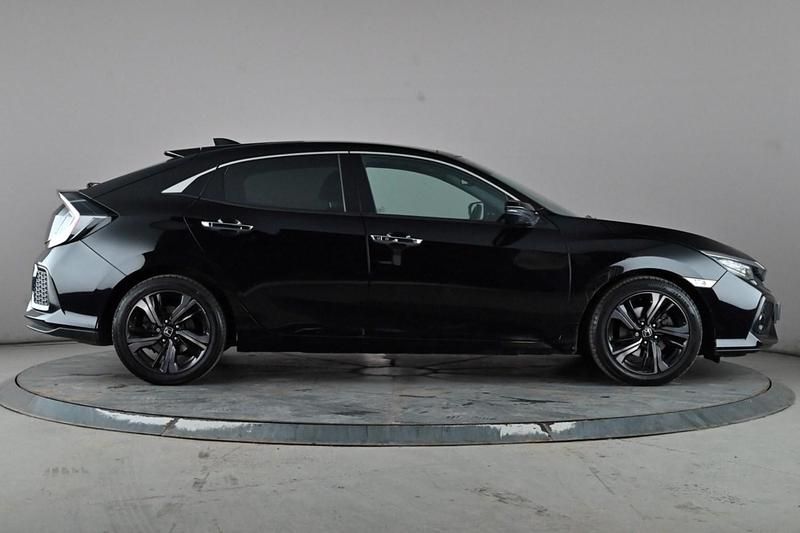Used Honda Civic Prestige 182 HP (133 kW) 2020 Black Hatchback