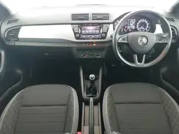 Used Skoda Fabia Colour Edition 95 HP (69 kW) 2019 Red Hatchback