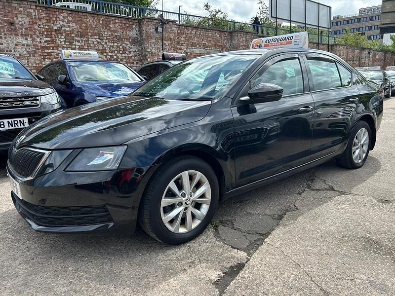 Used Skoda Octavia 2019 Black Hatchback