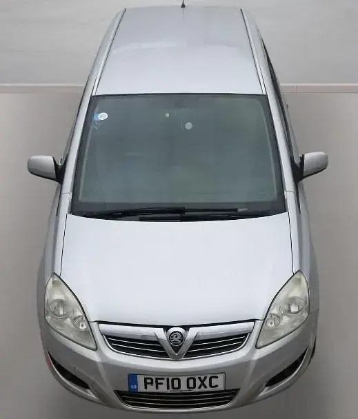 Used Vauxhall Zafira 140 HP (102 kW) 2010 Silver MPV