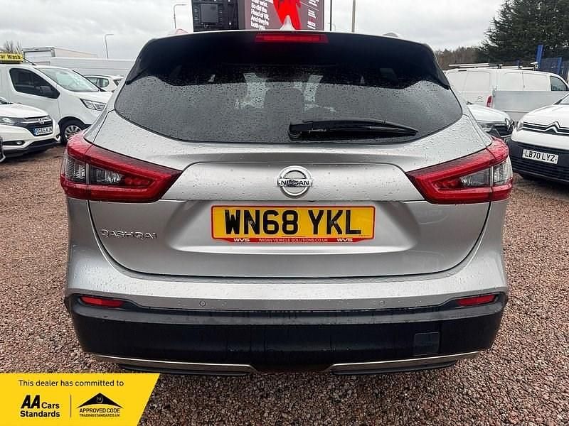 Used Nissan Qashqai Tekna 2018 Silver SUV