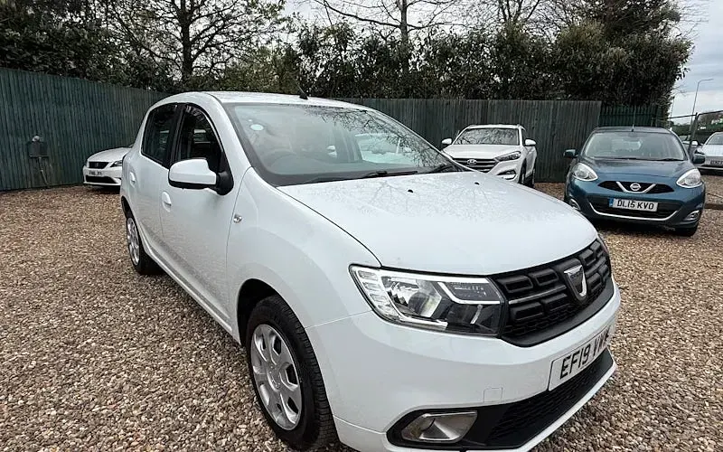 Usado Dacia Sandero Comfort 75 HP (55 kW) 2019 Citadino