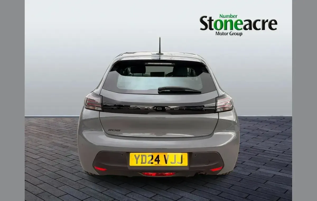 Used Peugeot 208 Active 73 HP (53 kW) 2024 Grey Hatchback