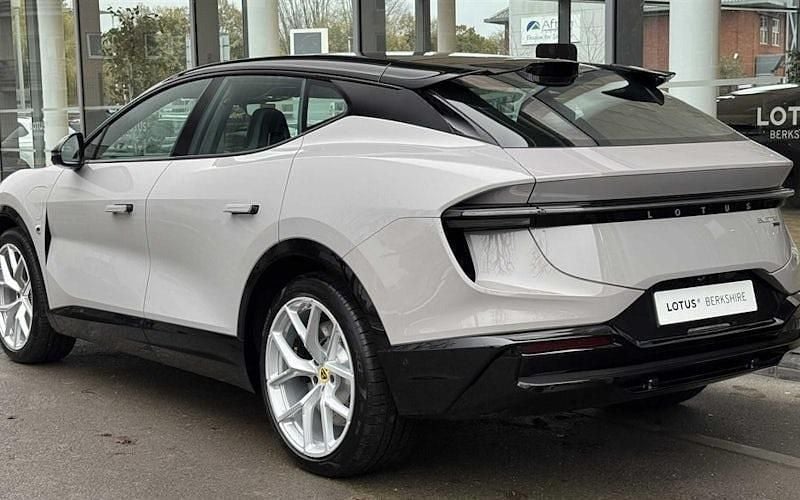 Used Lotus Eletre 450 kW (612 HP) 2026 SUV