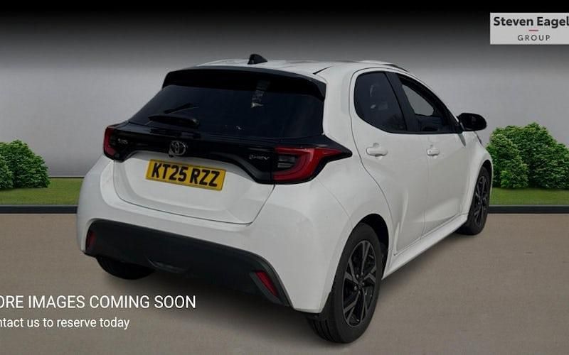 Used Toyota Yaris Hybrid Design 116 HP (85 kW) 2026 Hatchback