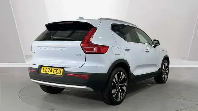 Used Volvo XC40 Ultra 194 HP (142 kW) 2025 Blue SUV