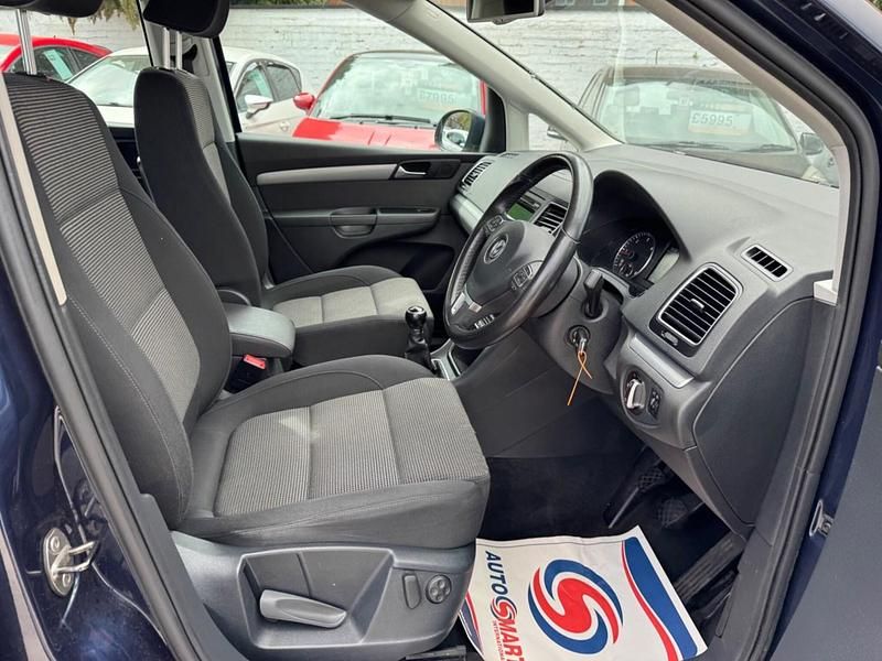 Used VW Sharan SE 140 HP (102 kW) 2011 Blue MPV