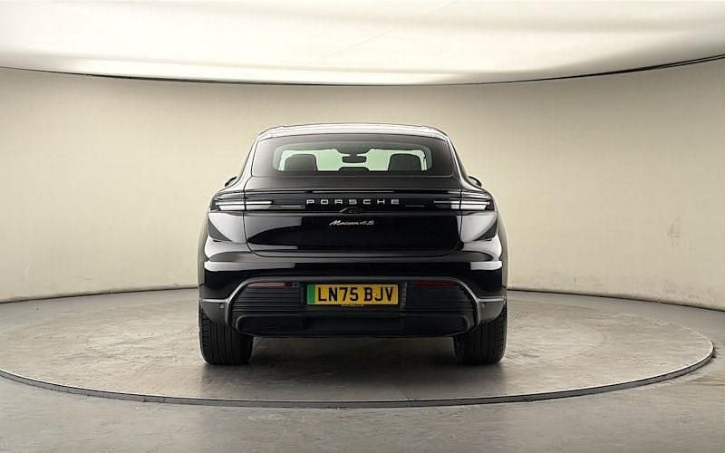 Used Porsche Macan 4 Electric 380 kW (517 HP) 2025 SUV