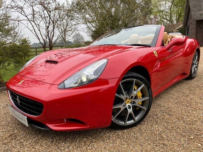 Red Used 2010 Ferrari California Cabriolet | £62,500 (Good price) - Image 1/4