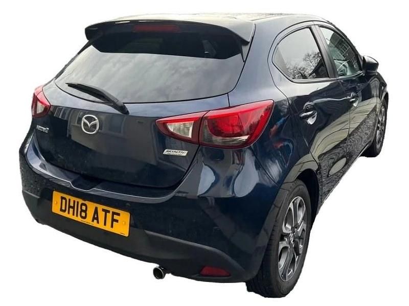Used Mazda 2 Inclusive 115 HP (84 kW) 2018 Blue Hatchback