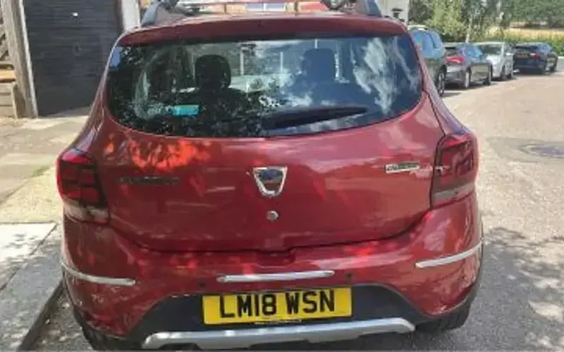 Used Dacia Sandero Lauréate 90 HP (66 kW) 2018 Red Hatchback