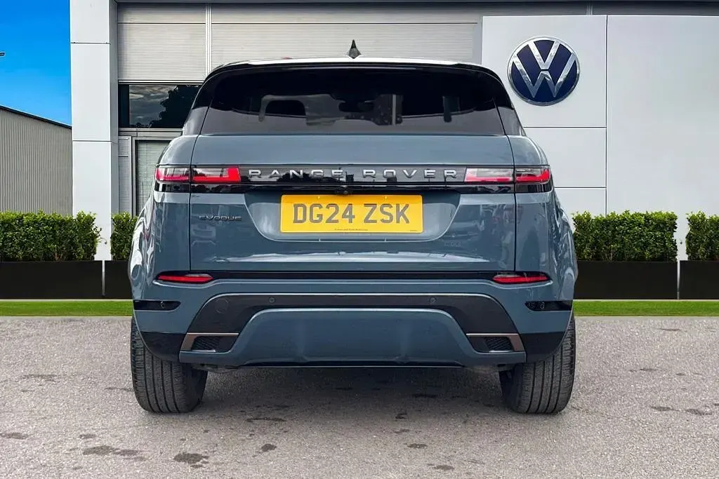 Used Land Rover Range Rover evoque SE Dynamic 2024 Blue SUV