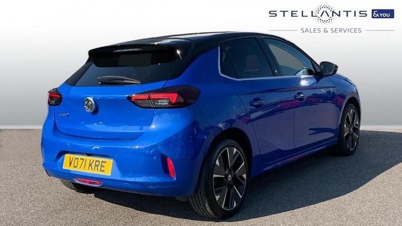 Used Vauxhall Corsa-e Elite 98 kW (134 HP) 2021 Blue Hatchback
