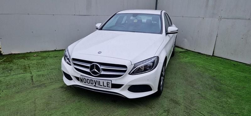 White Used 2016 Mercedes C200 Sedan | £9,995 (Fair price) - Image 1/4