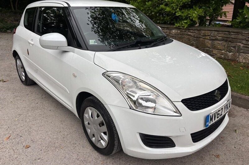 White Used 2012 Suzuki Swift Hatchback | £4,495 (Fair price) - Image 1/1