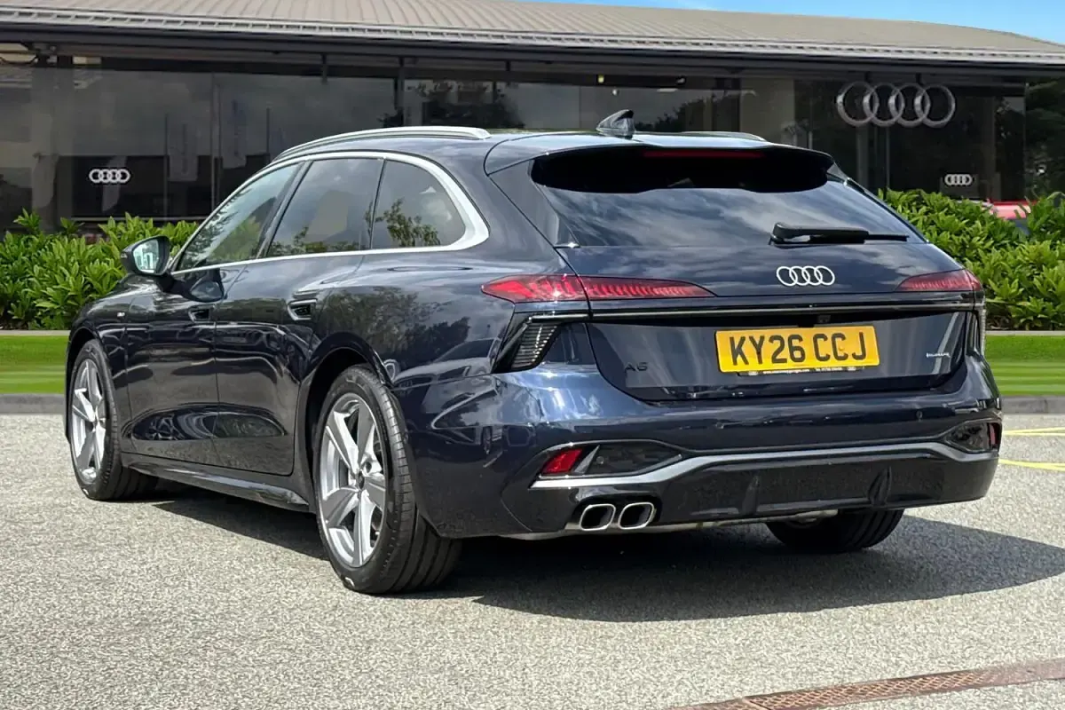 New Audi A6 S-Line 204 HP (150 kW) 2026 Blue Estate