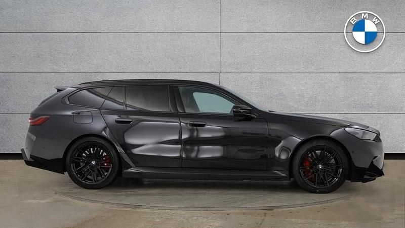 Used BMW M5 Comfort Edition 717 HP (527 kW) 2025 Black Estate