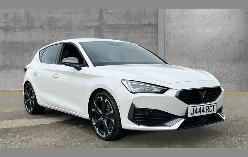 Used Cupra Leon VZ2 241 HP (177 kW) 2024 White Hatchback