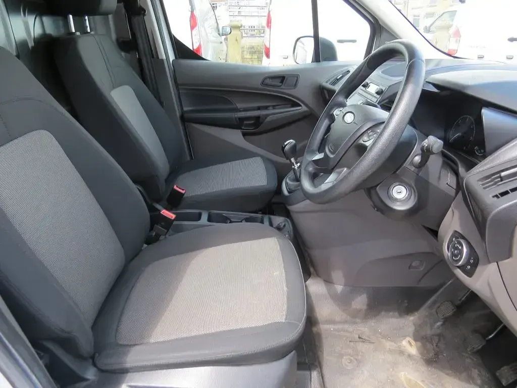Used Ford Transit S 75 HP (55 kW) 2021 White Van